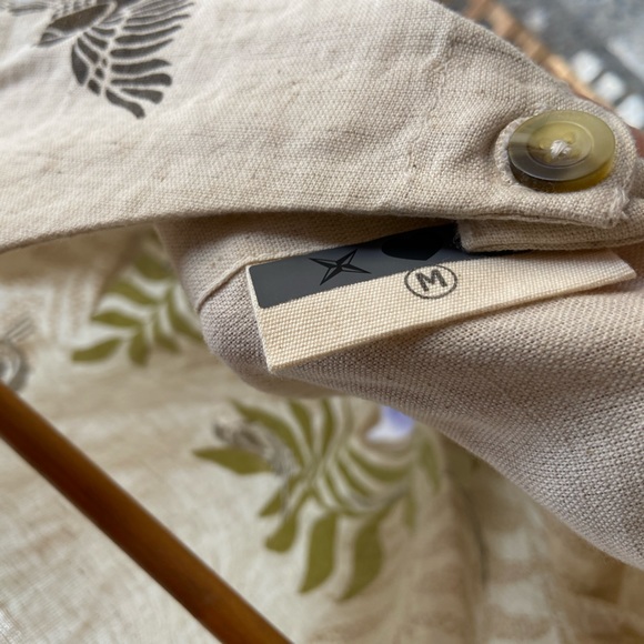 Bird Print Cotton Crop Top. - Picture 7 of 7